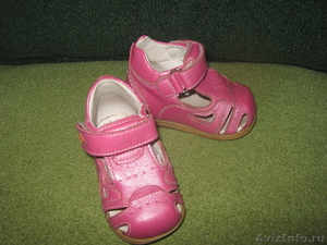 Продам летнюю детскую обувь 2 пары б/у - Изображение #2, Объявление #495681