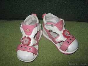 Продам летнюю детскую обувь 2 пары б/у - Изображение #3, Объявление #495681